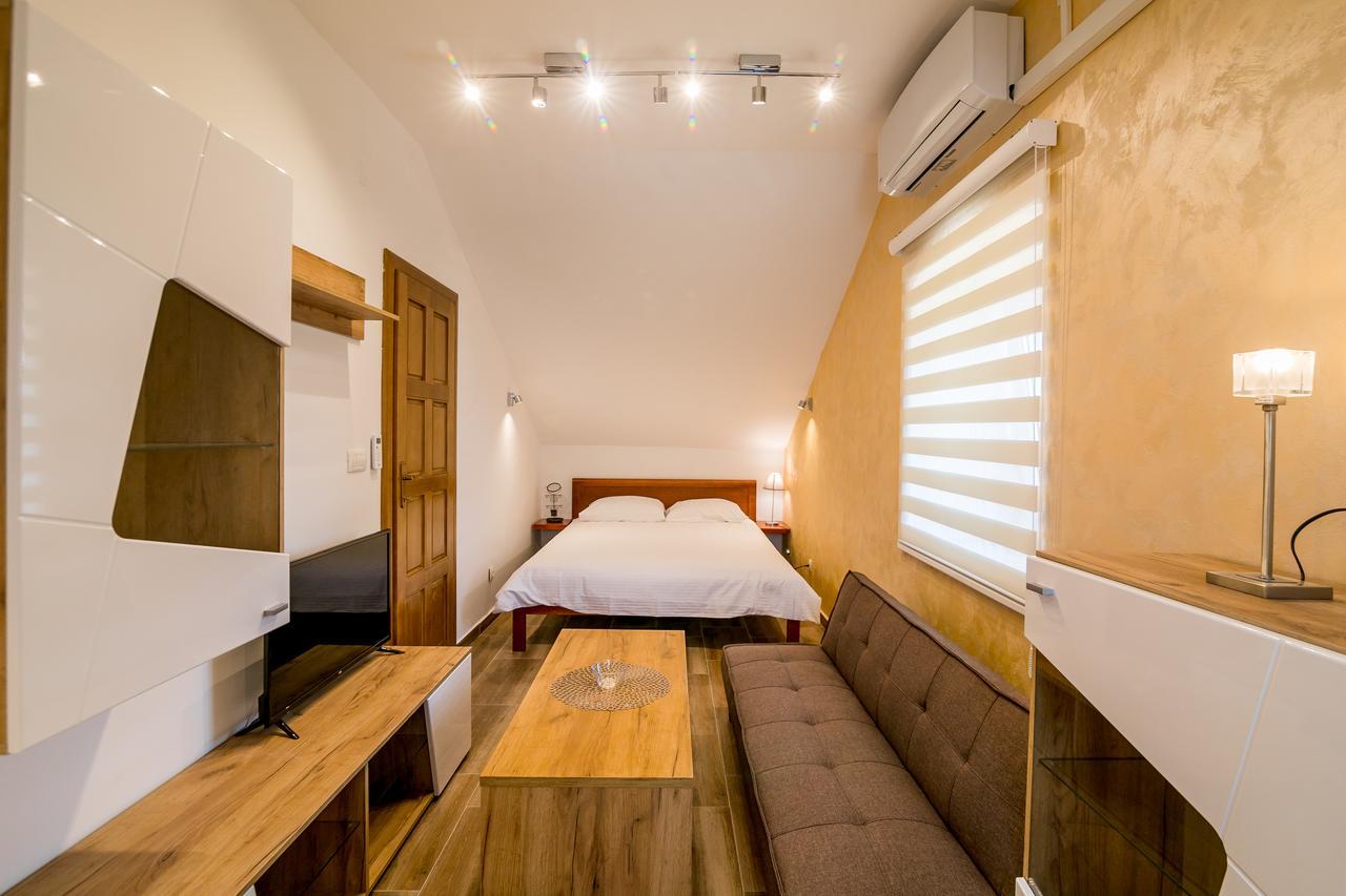 Apartments Villa Jovanka Herceg Novi Dış mekan fotoğraf